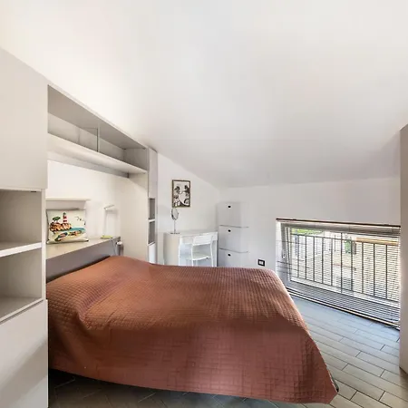 Nyaraló Penthouse Colonno