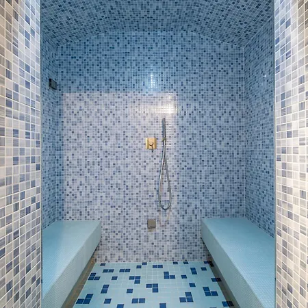Penthouse Nyaraló *
